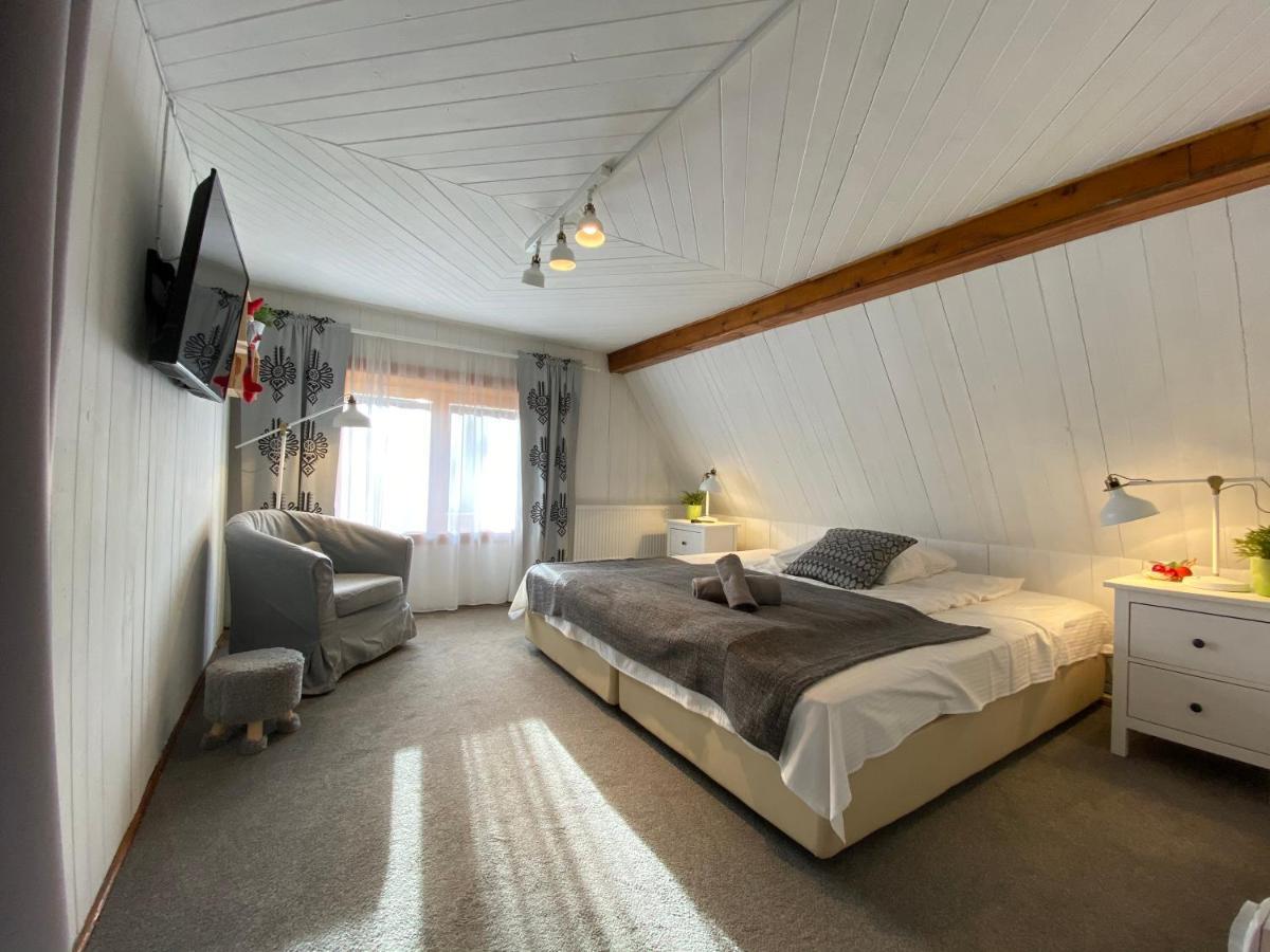 Lesny Lodge